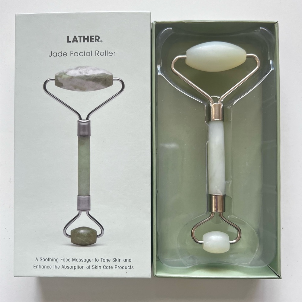 LATHER - Jade Roller